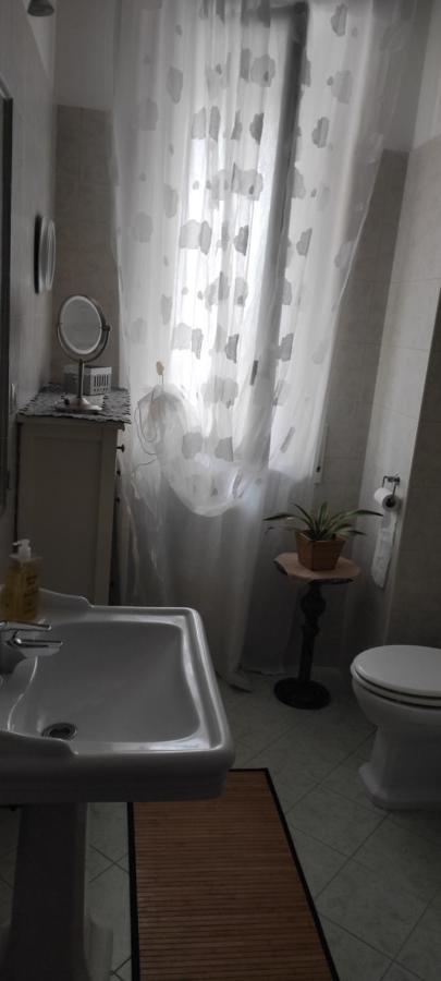 Accoglienza E Comfort Apartment Rome Luaran gambar